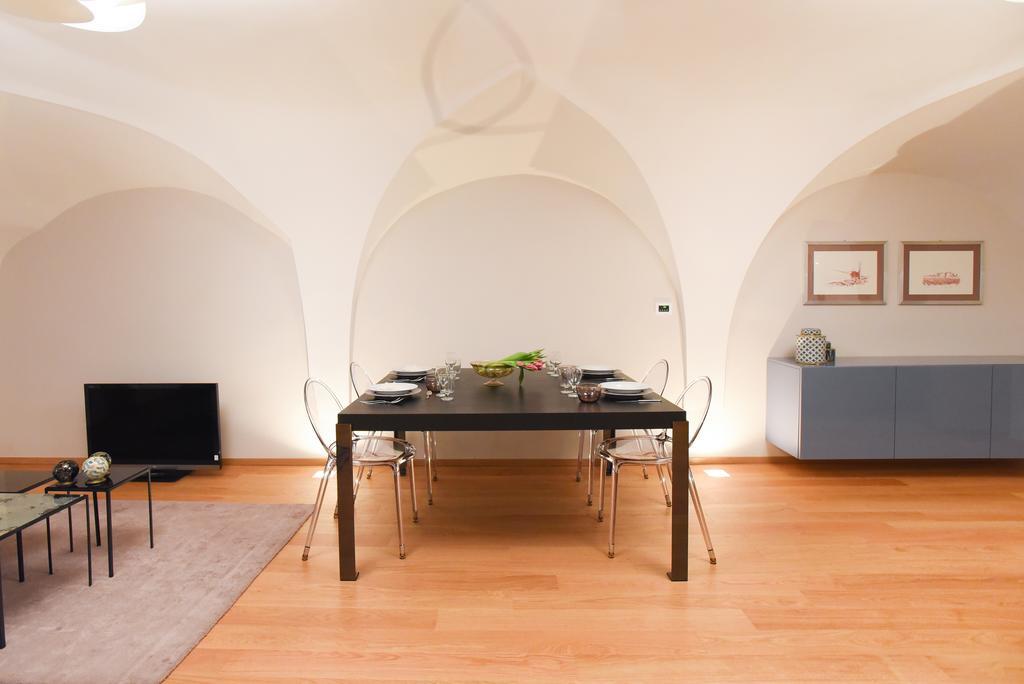 Flatinbo Apartments - Santo Stefano بولونيا المظهر الخارجي الصورة