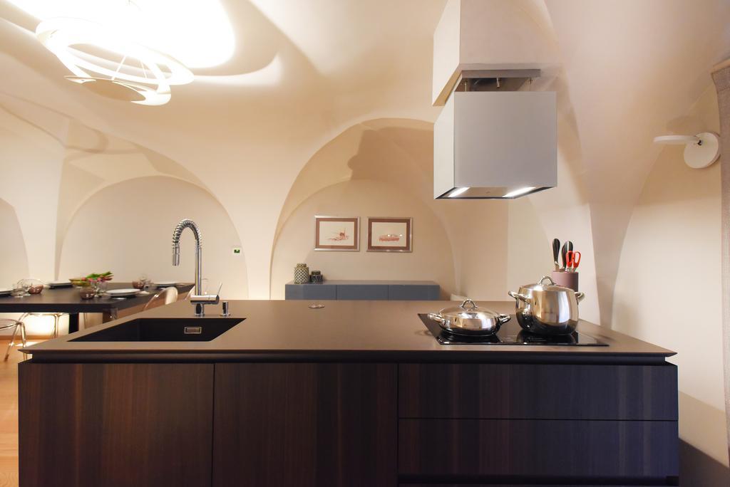 Flatinbo Apartments - Santo Stefano بولونيا المظهر الخارجي الصورة